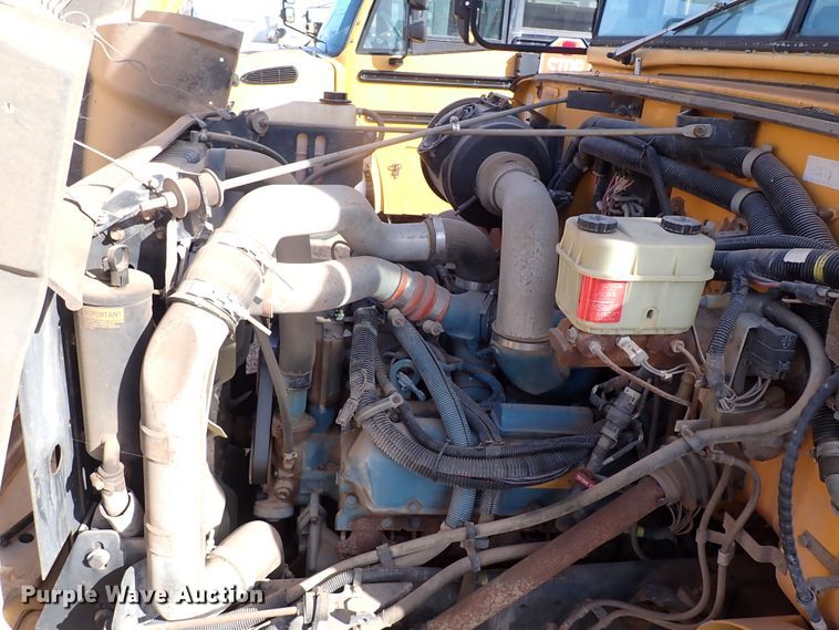 image for item JO9746 2001 International 3800  school bus