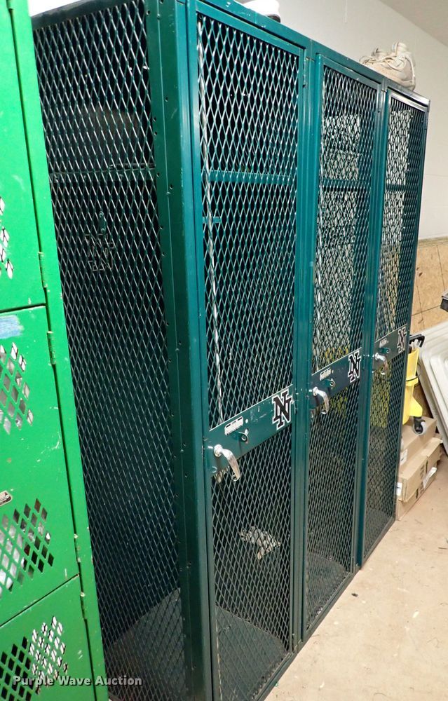 image for item JO9749 Lockers