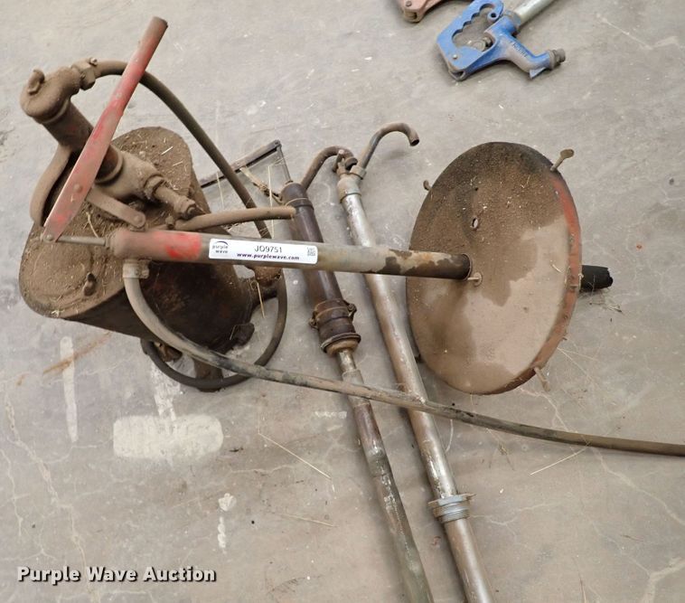 image for item JO9751 Tools