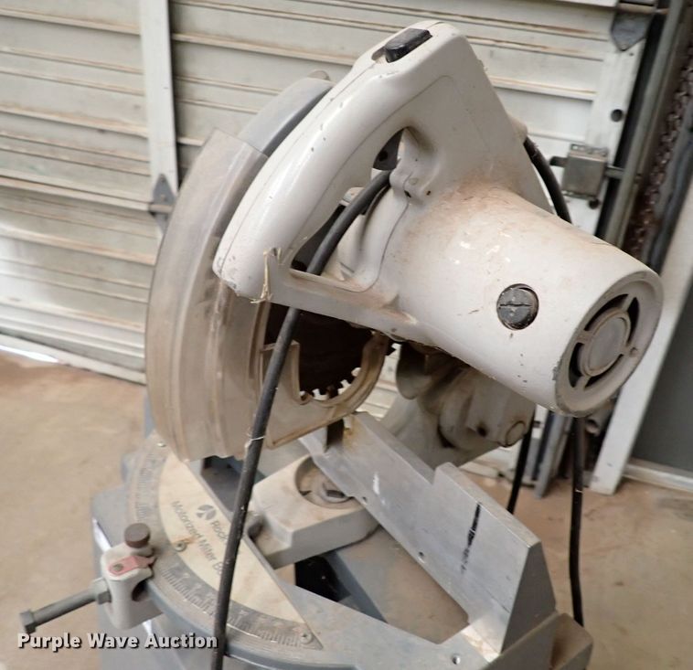 image for item JO9752 Tools