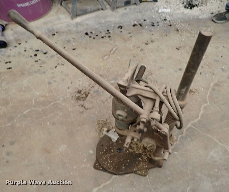 image for item JO9752 Tools