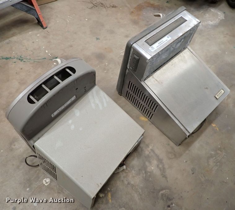 image for item JO9753 (4) water fountains