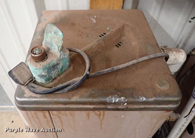 image for item JO9753 (4) water fountains