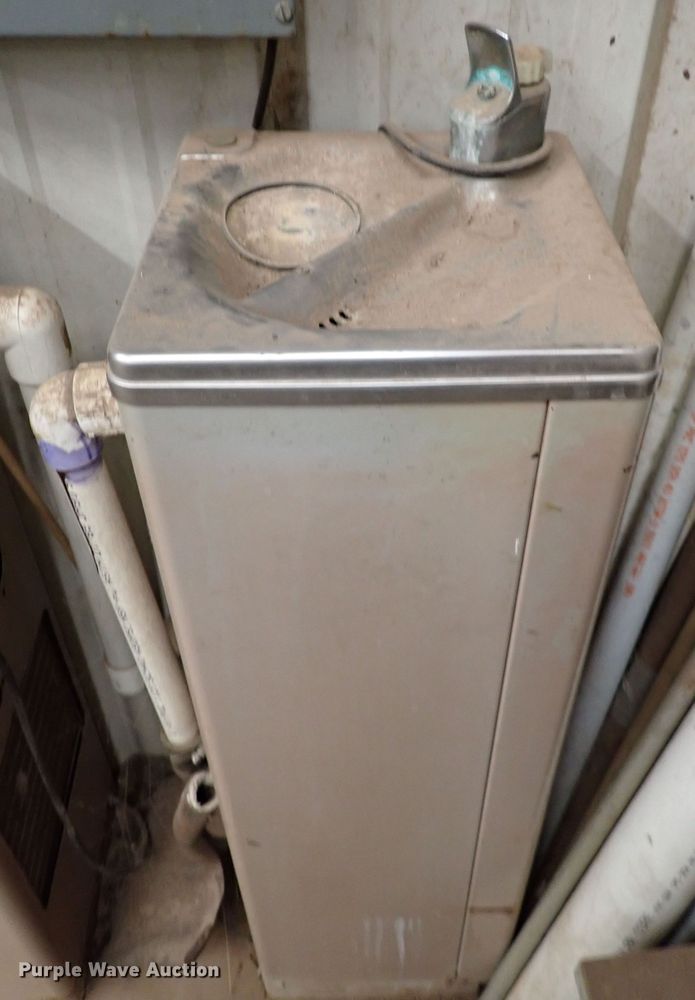 image for item JO9753 (4) water fountains