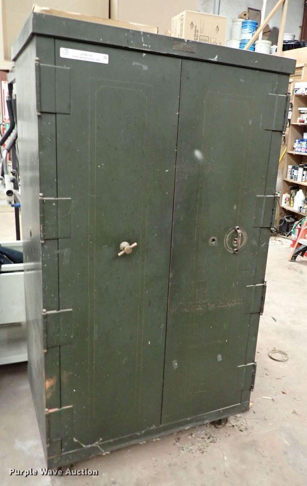 image for item JO9755 Office supplies