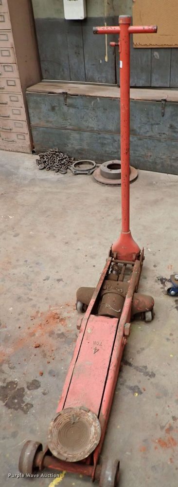 image for item JO9756 (3) jacks