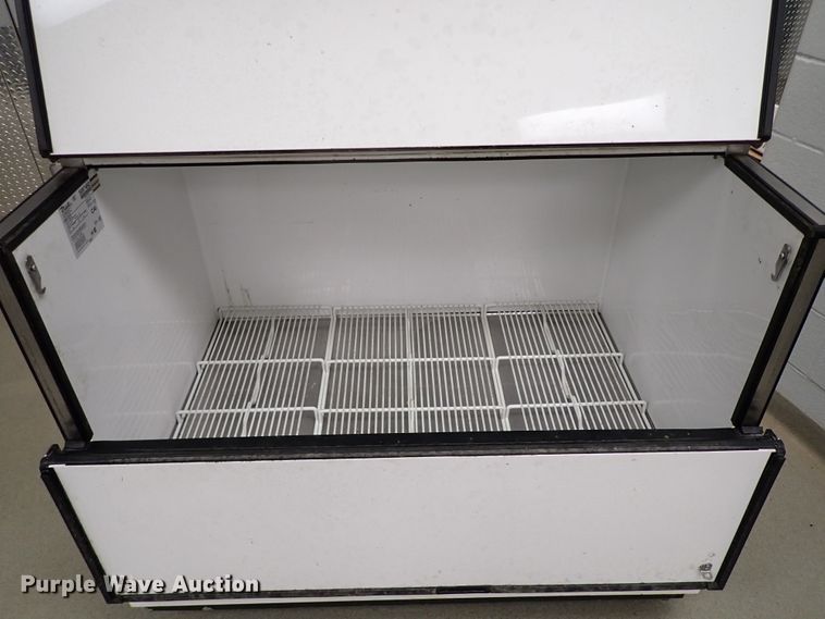 image for item JO9761 Restaurant equipment