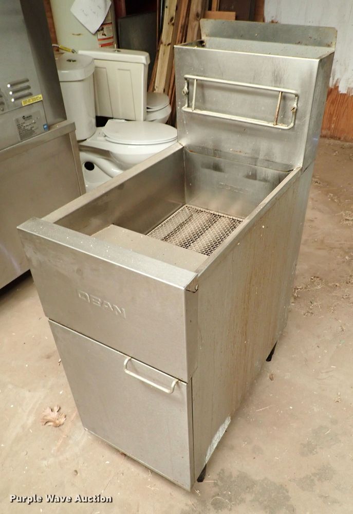 image for item JO9761 Restaurant equipment