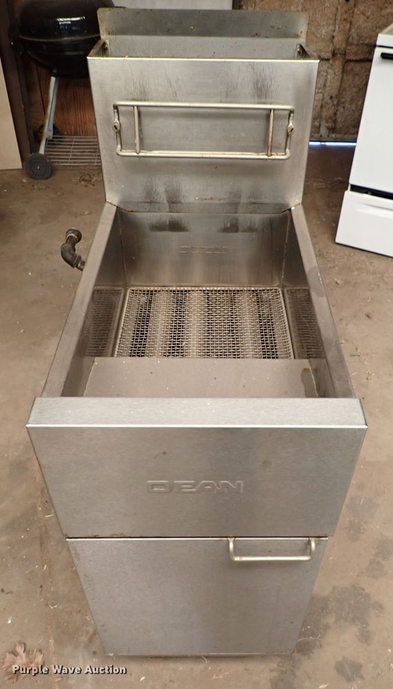 image for item JO9761 Restaurant equipment