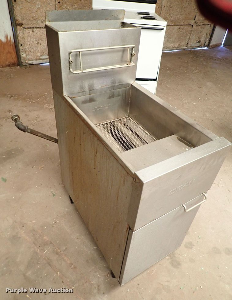 image for item JO9761 Restaurant equipment