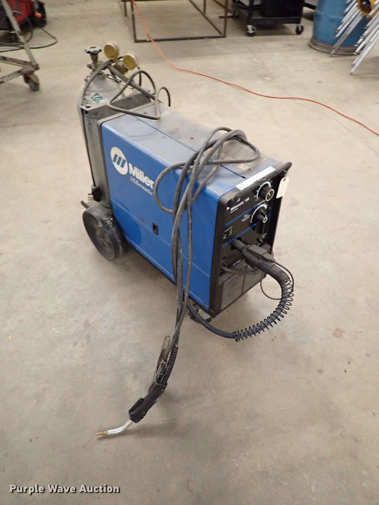 image for item JO9762 Miller Millermatic 185  welder