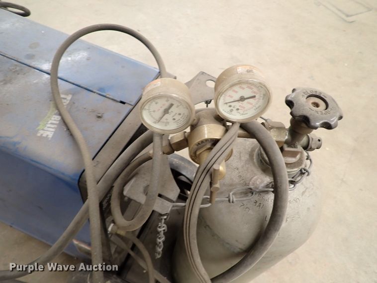 image for item JO9762 Miller Millermatic 185  welder