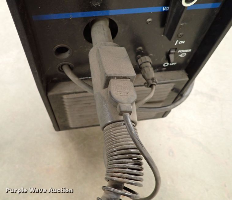 image for item JO9762 Miller Millermatic 185  welder