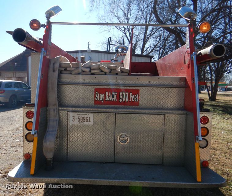 image for item JS9766 1982 Spartan CFRC-2042  pumper fire truck