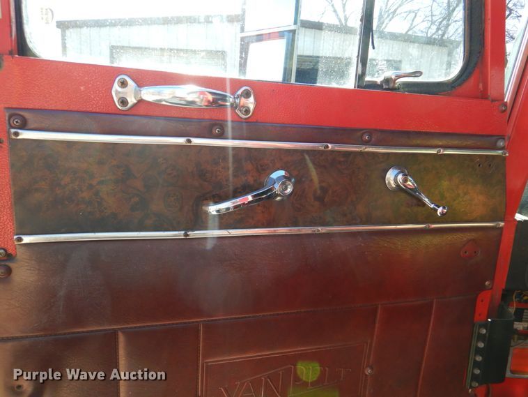 image for item JS9766 1982 Spartan CFRC-2042  pumper fire truck