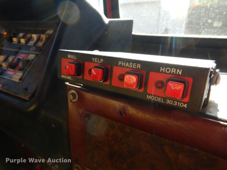 image for item JS9766 1982 Spartan CFRC-2042  pumper fire truck