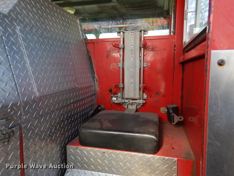 image for item JS9766 1982 Spartan CFRC-2042  pumper fire truck