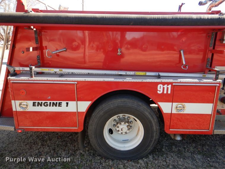 image for item JS9766 1982 Spartan CFRC-2042  pumper fire truck