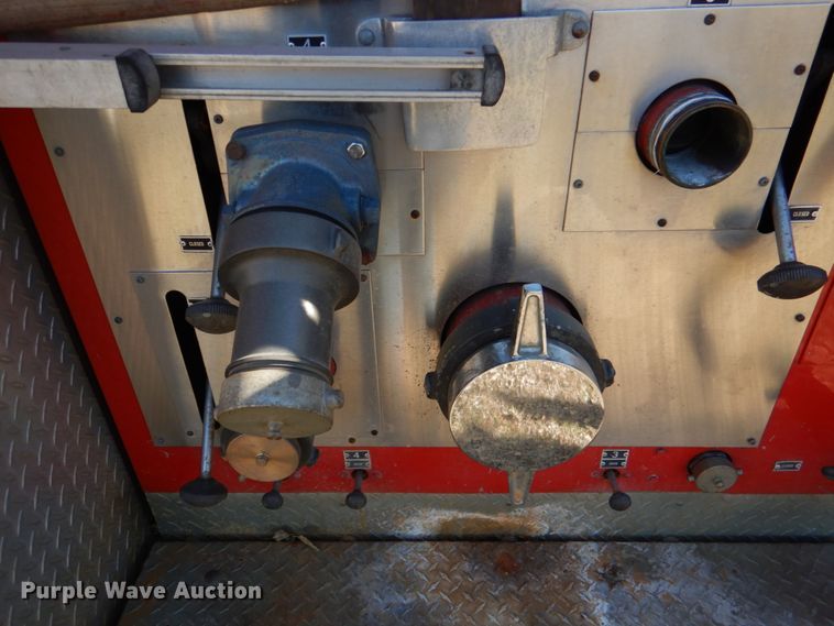 image for item JS9766 1982 Spartan CFRC-2042  pumper fire truck