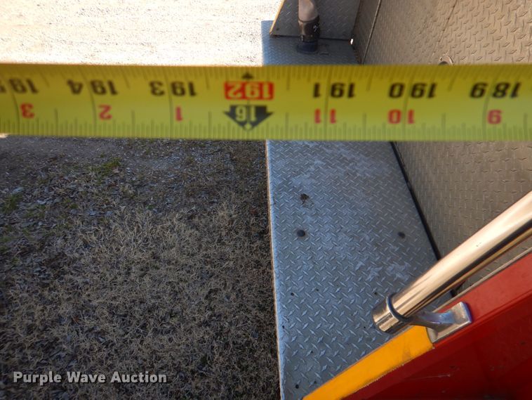 image for item JS9766 1982 Spartan CFRC-2042  pumper fire truck