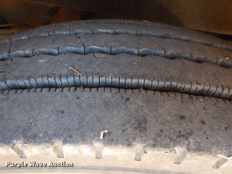 image for item JS9766 1982 Spartan CFRC-2042  pumper fire truck