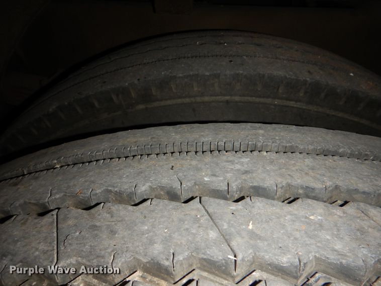 image for item JS9766 1982 Spartan CFRC-2042  pumper fire truck