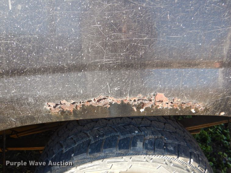 image for item JS9768 2004 Chevrolet Silverado 1500  Ext. Cab pickup truck