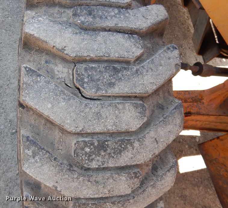 image for item JV9347 1999 Case 580L  Series 2 backhoe