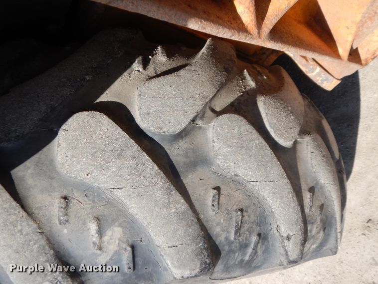 image for item JV9347 1999 Case 580L  Series 2 backhoe