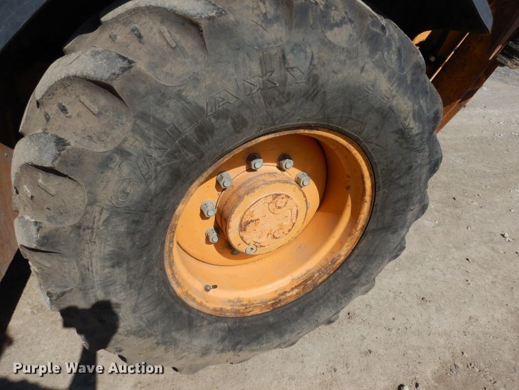 image for item JV9347 1999 Case 580L  Series 2 backhoe