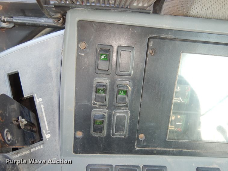 image for item JV9347 1999 Case 580L  Series 2 backhoe