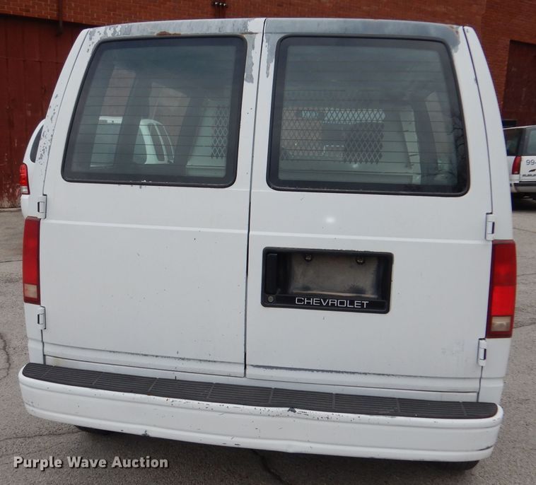 image for item JV9412 1993 Chevrolet Astro  van