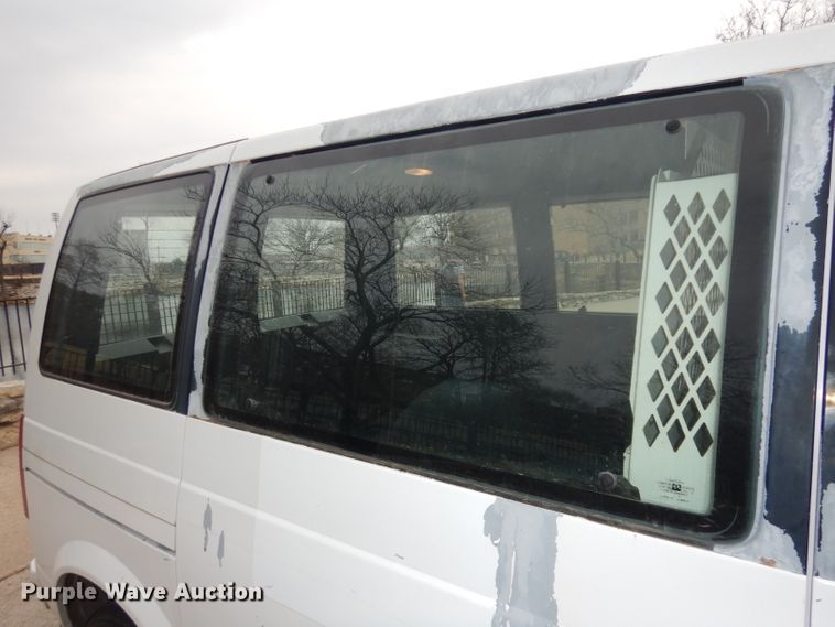 image for item JV9412 1993 Chevrolet Astro  van