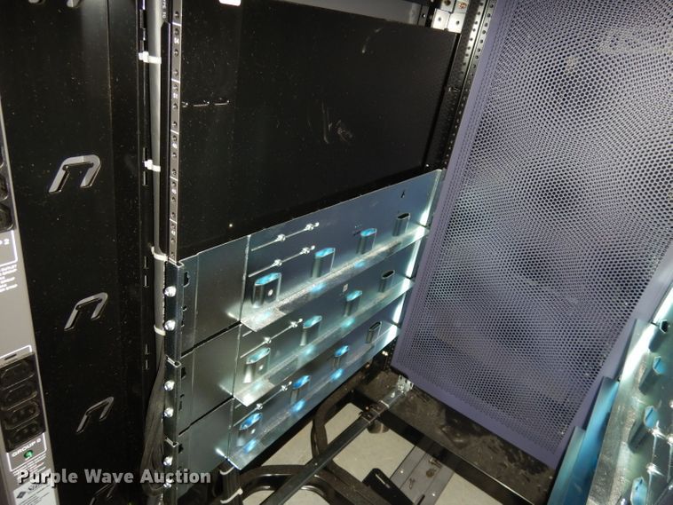 image for item JV9441 Sun Microsystems server cabinet