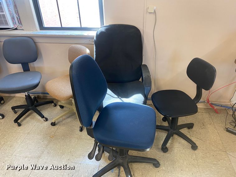 image for item JX9870 Furniture