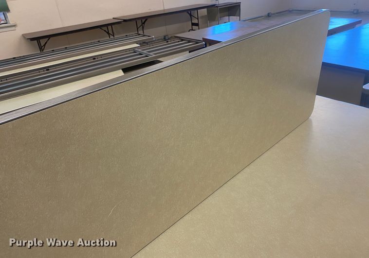 image for item JX9871 (14) desks