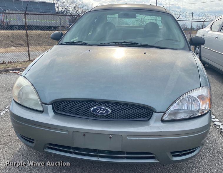 image for item KE9376 2006 Ford Taurus SE