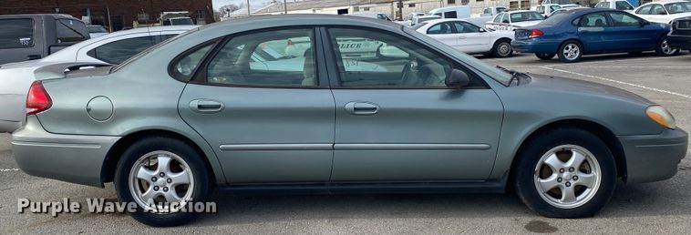 image for item KE9376 2006 Ford Taurus SE