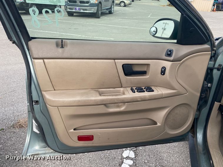 image for item KE9376 2006 Ford Taurus SE