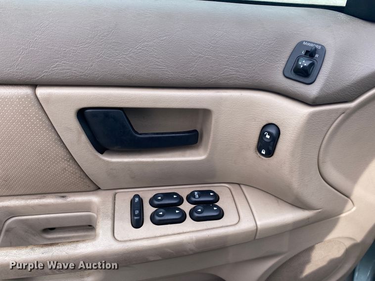 image for item KE9376 2006 Ford Taurus SE