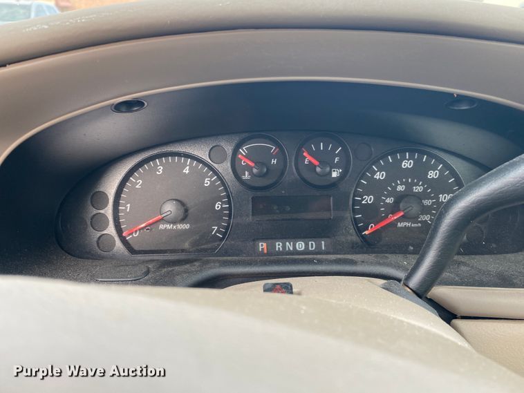 image for item KE9376 2006 Ford Taurus SE