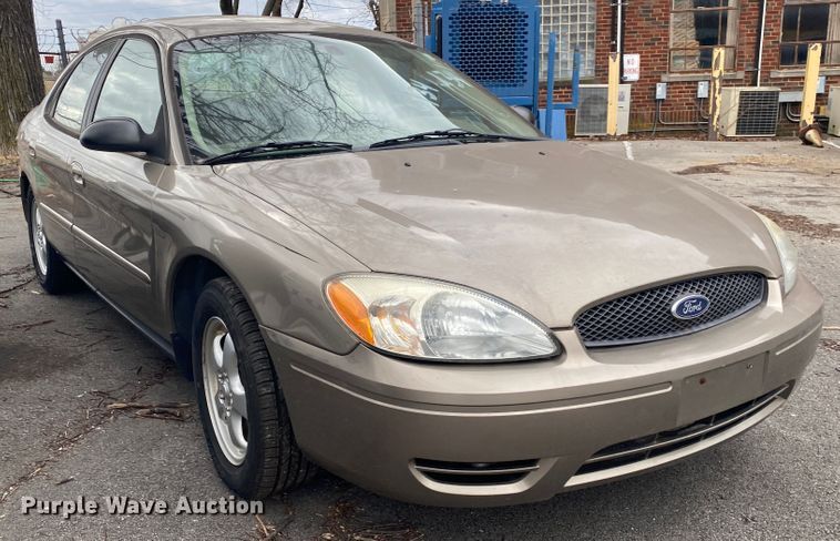 image for item KE9383 2006 Ford Taurus SE