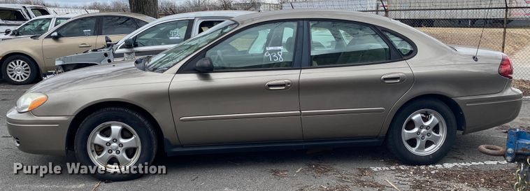 image for item KE9383 2006 Ford Taurus SE