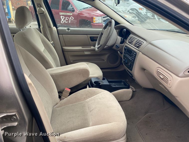 image for item KE9383 2006 Ford Taurus SE