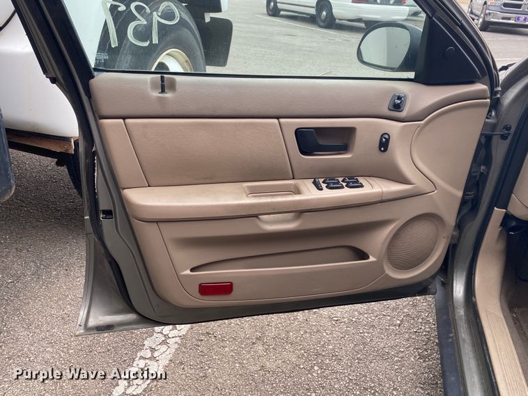 image for item KE9385 2003 Ford Taurus SES