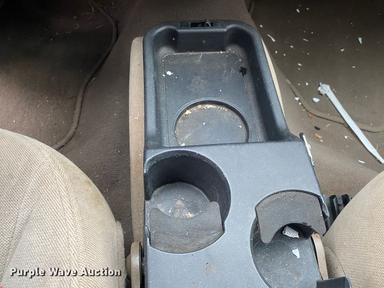 image for item KE9385 2003 Ford Taurus SES