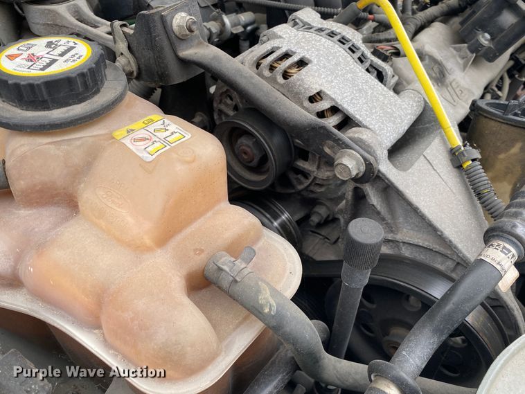 image for item KE9385 2003 Ford Taurus SES