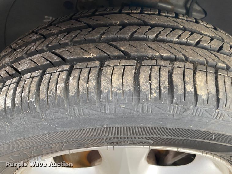 image for item KE9385 2003 Ford Taurus SES