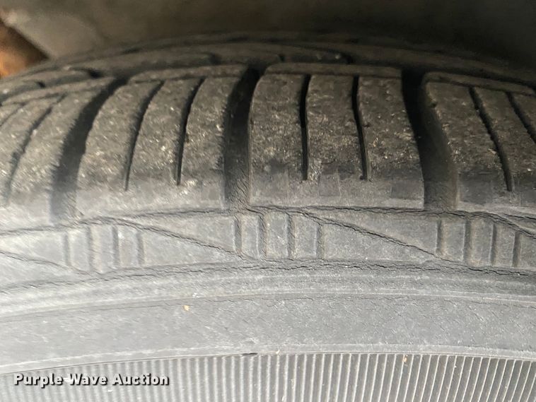 image for item KE9385 2003 Ford Taurus SES