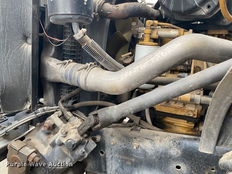 image for item KE9386 2000 Ford F750 Super Duty  bucket truck